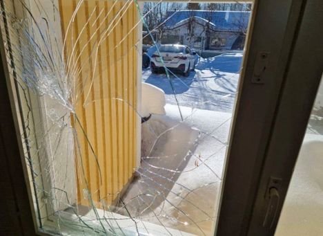 Kuvat paljastavat täystuhon – vuokralainen teki törkeän tempun naapurilleen