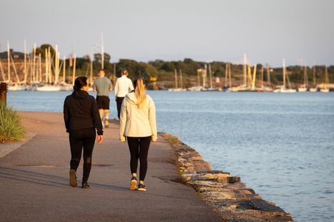 Säässä edessä kylmä käänne – varoitus rajusta ukkosesta