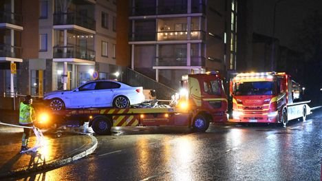 15-vuotias poika kuoli ravintolan terassilla – auto ajoi päälle