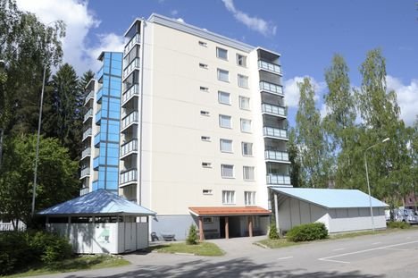 Illanvieton karmea loppu: Perheen&auml;iti, 34, tappoi miehen J&auml;rvenp&auml;&auml;ss&auml; &ndash; lapset olivat kotona