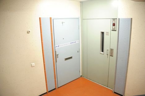 Illanvieton karmea loppu: Perheen&auml;iti, 34, tappoi miehen J&auml;rvenp&auml;&auml;ss&auml; &ndash; lapset olivat kotona