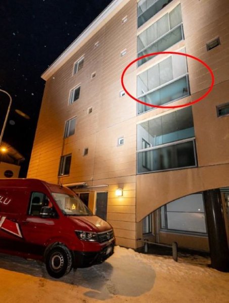 J&auml;rkytt&auml;v&auml; syyte julki: Nainen, 18, yritti tappaa 16-vuotiaan pojan yst&auml;v&auml;np&auml;iv&auml;n&auml; Helsingiss&auml;